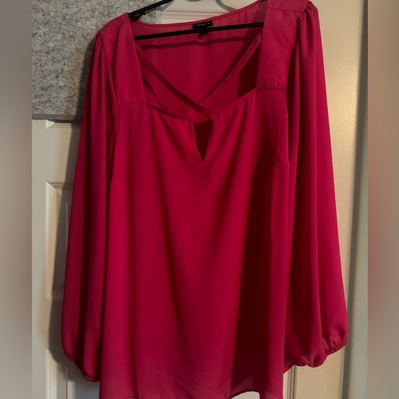 Sheer blouse - Picture 2 of 3